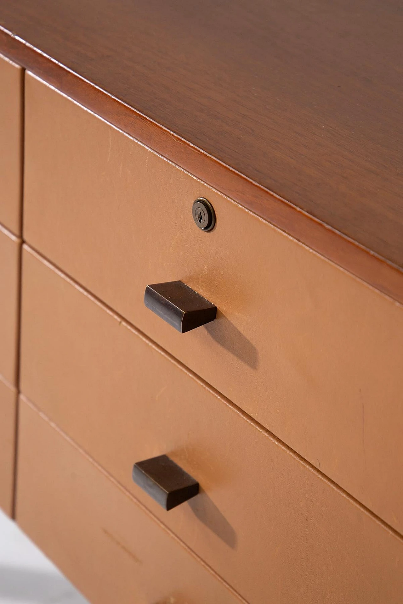 Leather and wood chest of drawers by Osvaldo Borsani, 1950s 9