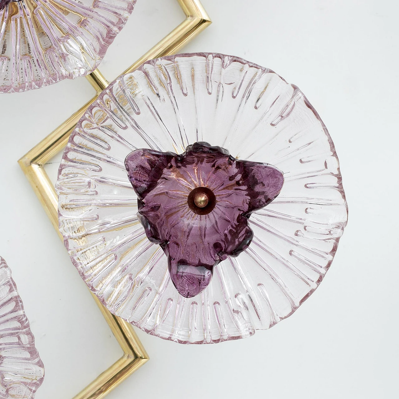 Coppia di applique in vetro di Murano e ottone con fiori, anni '90 5
