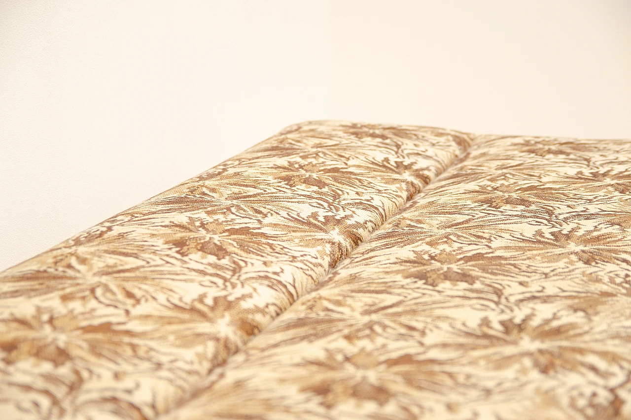 Divano letto in faggio e tessuto di Miroslav Navrátil, anni '60 16