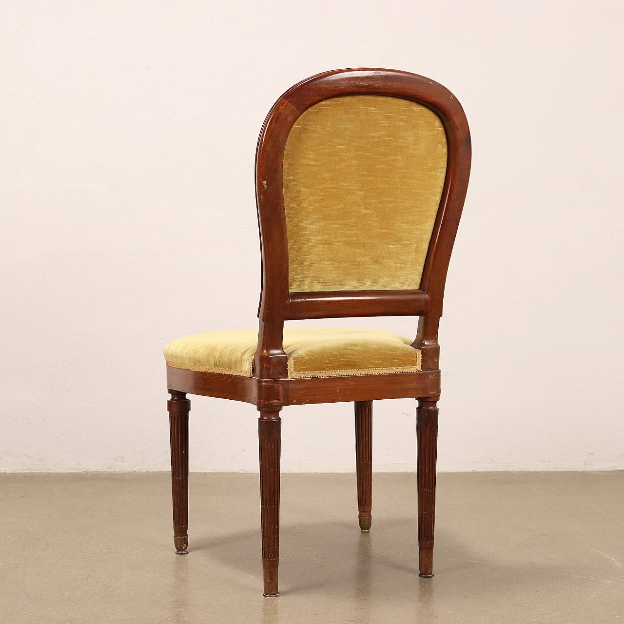 8 Chairs veneered in mahogany, fabric and golden bronze feet 8