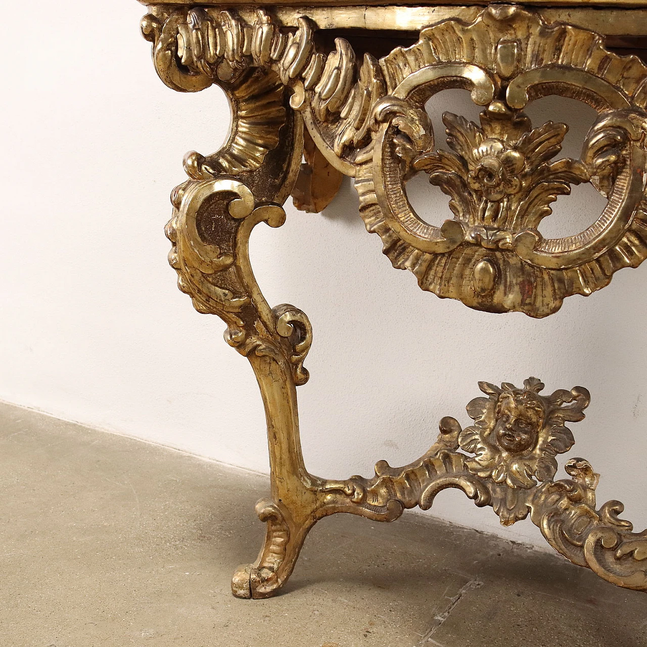 Baroque console table with lacquered marbled top, mid-18th century 6