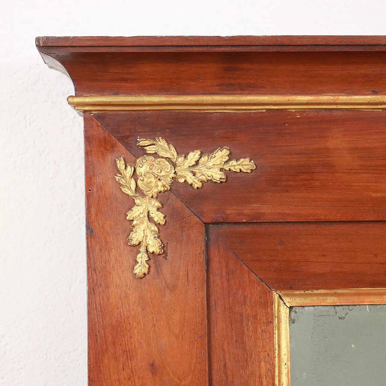 Mahogany mantelpiece with leaf motifs, late 19th century 3