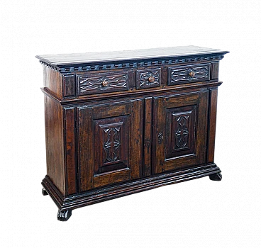 Credenza piemontese in noce massello, seconda metà del '700