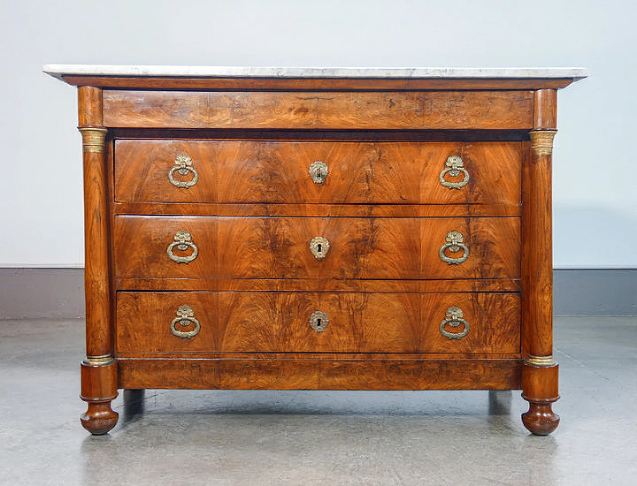Empire walnut and marble dresser, first half of the 19th century 3