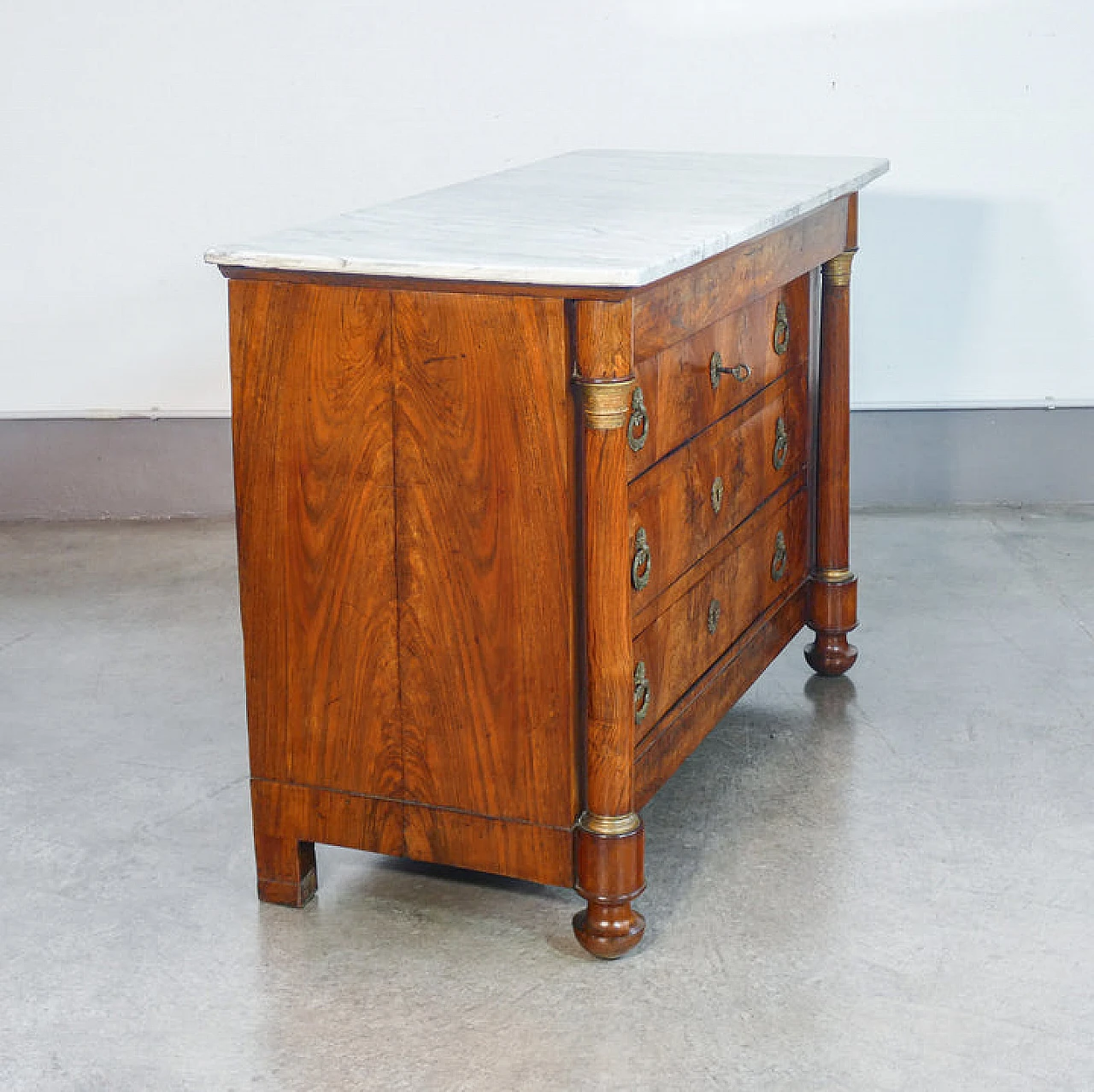Empire walnut and marble dresser, first half of the 19th century 7