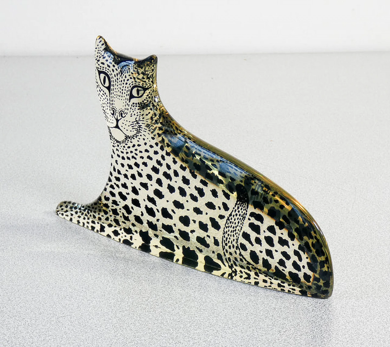 Abraham Palatnik, Jaguar, plexiglass sculpture, 1970s 4