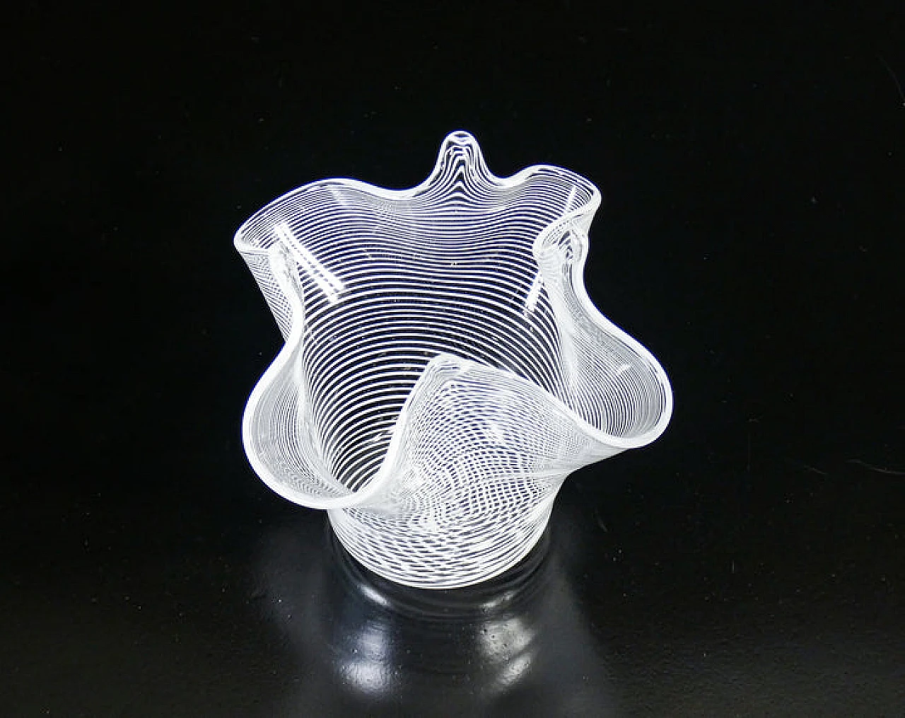 Blown glass Fazzoletto vase in the style of F. Bianconi, 1990s 5