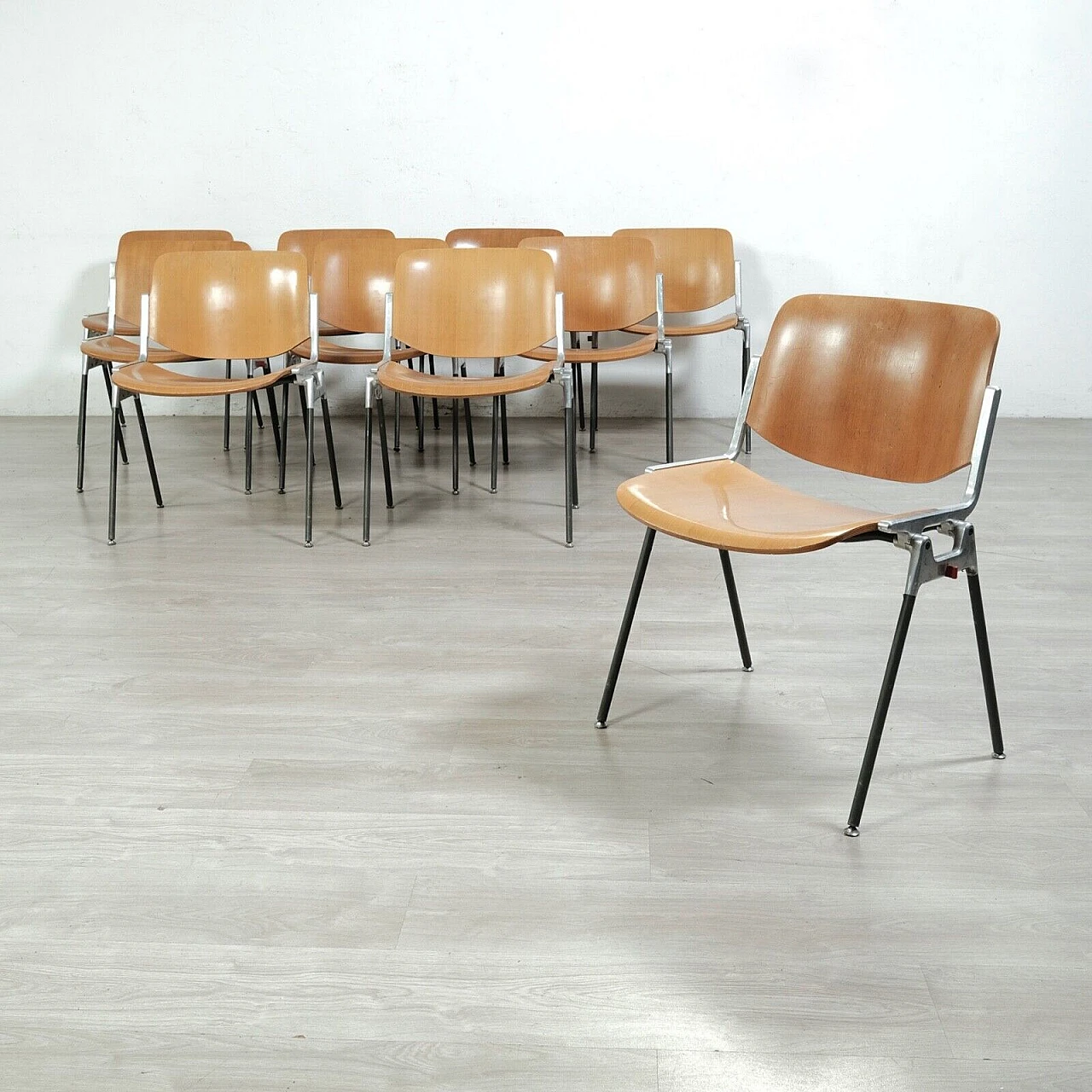 DSC Axis 106 chair by Giancarlo Piretti for Anonima Castelli, 1960s 2