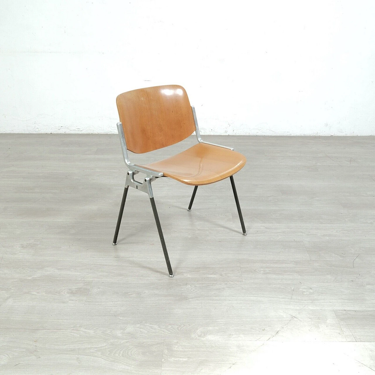 DSC Axis 106 chair by Giancarlo Piretti for Anonima Castelli, 1960s 20