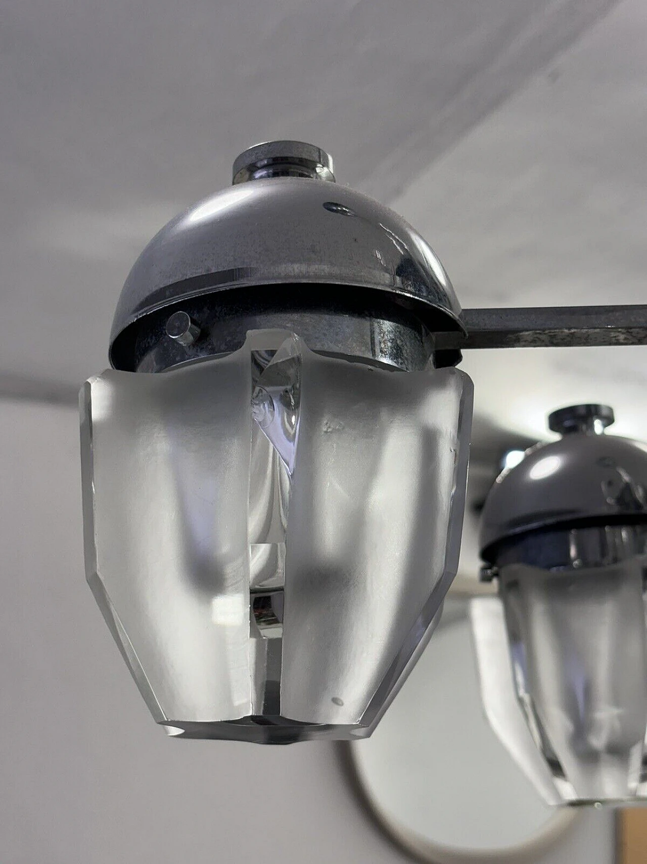 Lampadario in acciaio e vetro di Fidenza Vetraria e Artemide 8