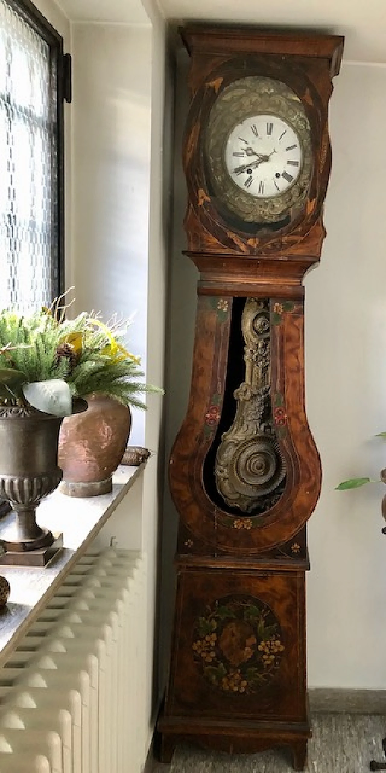 Wooden floor clock with inlaid case, 18th century 3