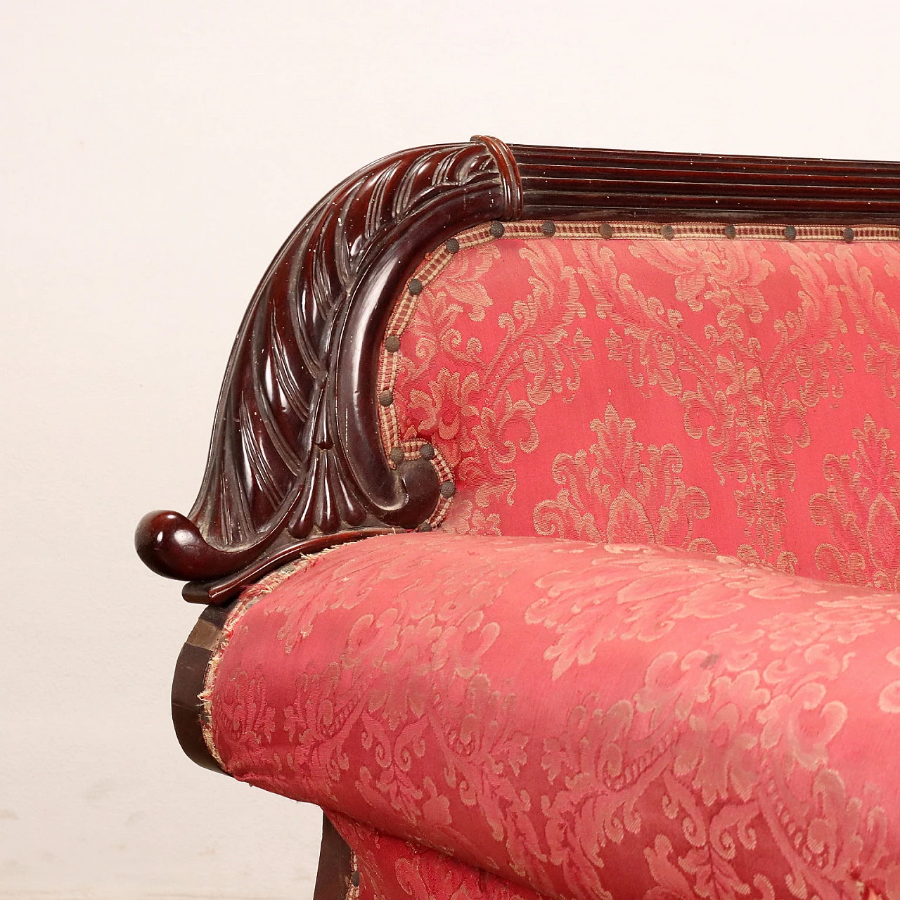 Carved mahogany sofa with pink brocade fabric, 19th century 5