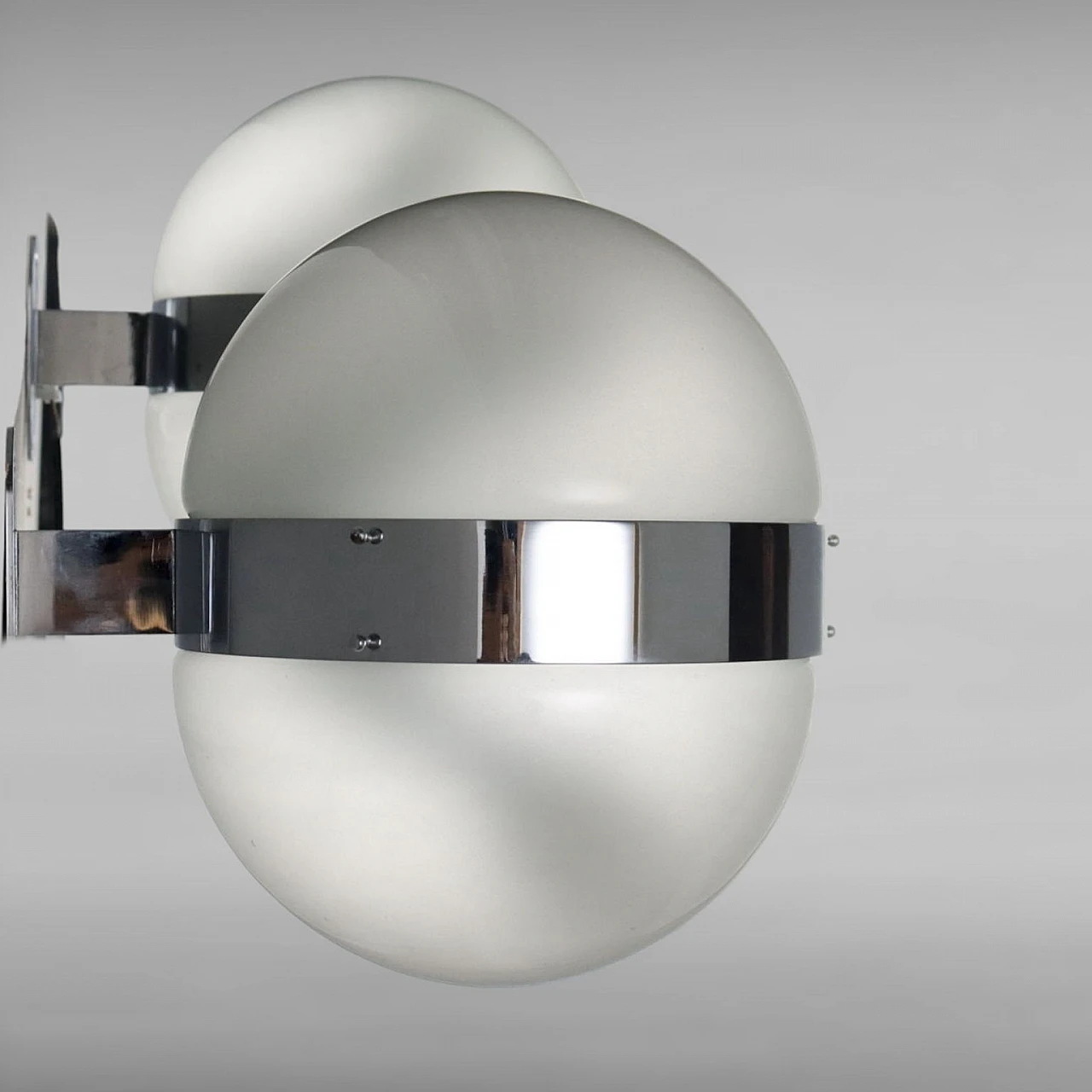 Pair of glass Clio wall light by S. Mazza for Artemide, 1970s 4