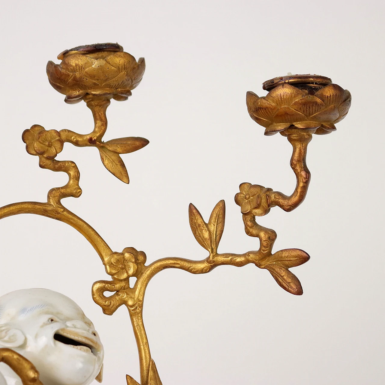 Coppia di Portacandele in porcellana e bronzo dorato, '800 4