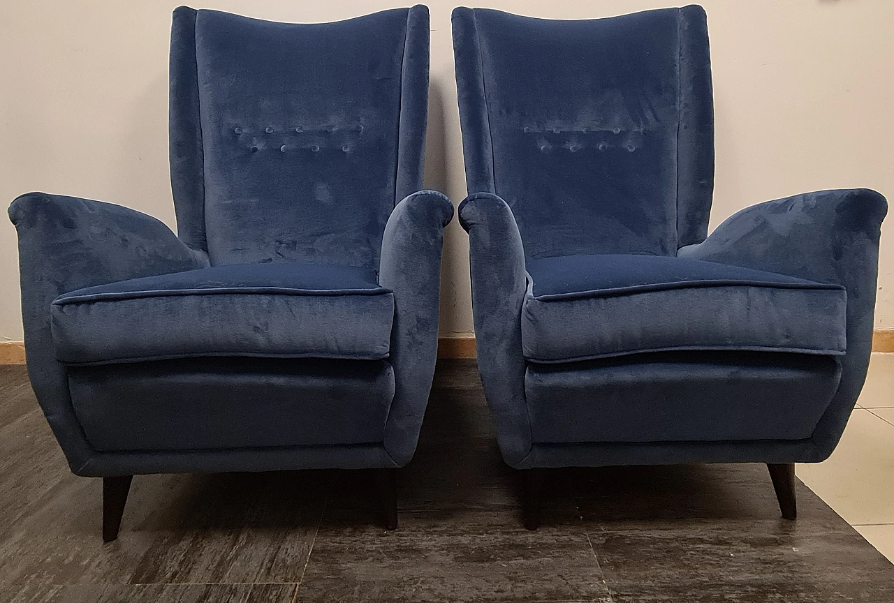 Pair of velvet armchairs by Gio Ponti for ISA Bergamo, 1950s 3