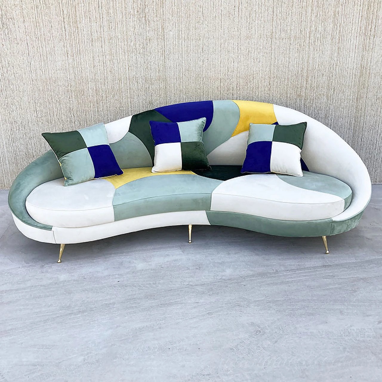 3-Seater curved sofa with patchwork fabric and cushions, 1980s 3