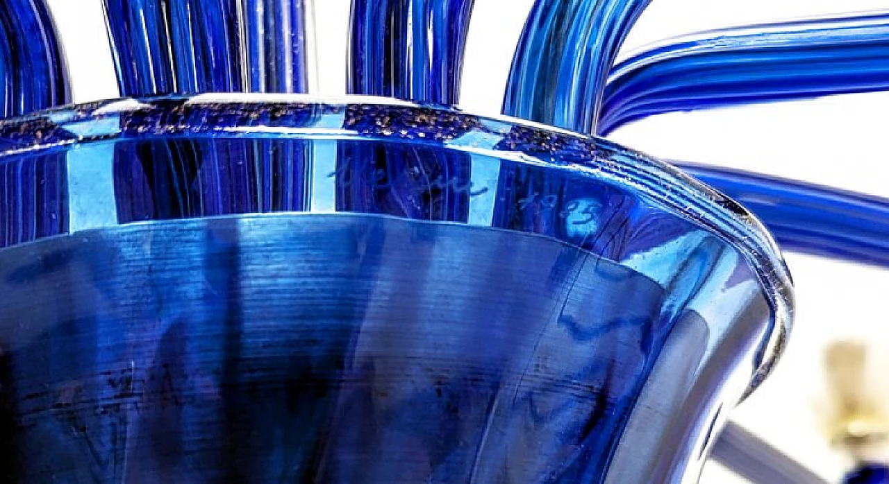 Lampadario a 12 luci in vetro di Murano blu di Venini, 1985 3