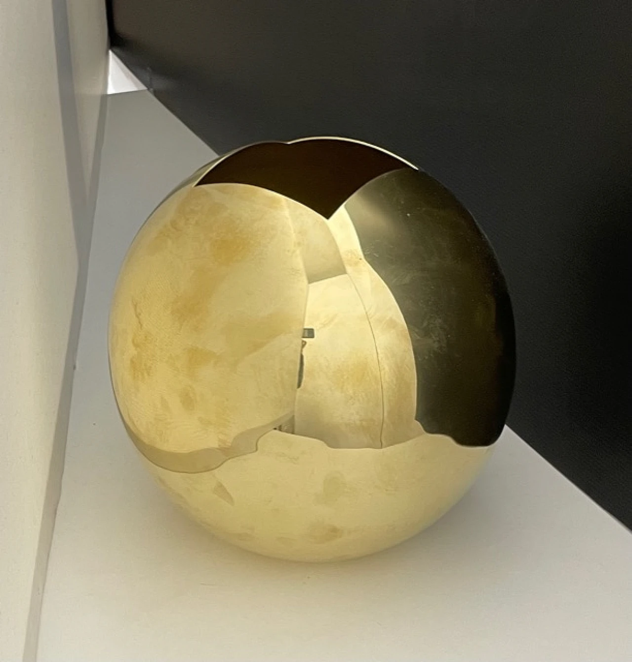 Brass zase sculpture by Giuliano Malimpensa, 2000s 2