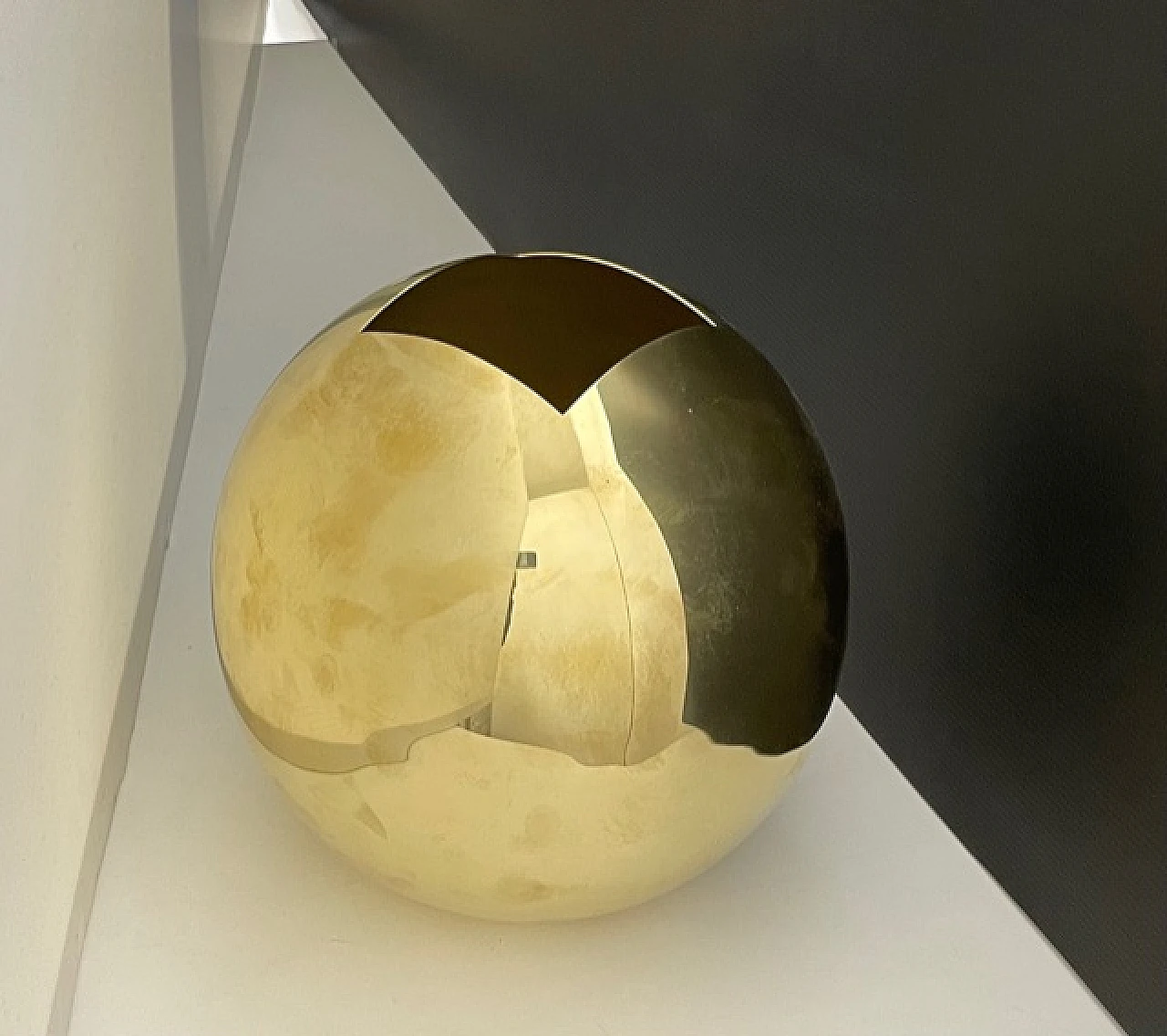 Brass zase sculpture by Giuliano Malimpensa, 2000s 5