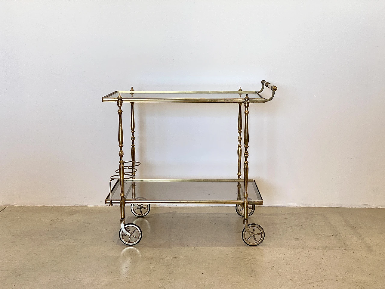 Brass and glass bar cart, 1960s 2