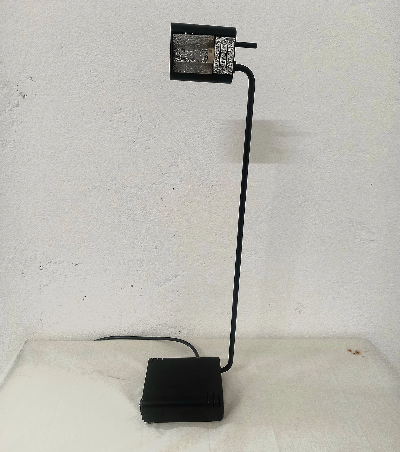 Lampada da tavolo in metallo laccato nero di Lami Progetti, anni '80 2