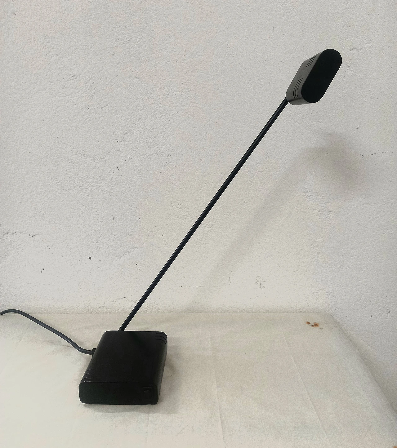 Lampada da tavolo in metallo laccato nero di Lami Progetti, anni '80 3