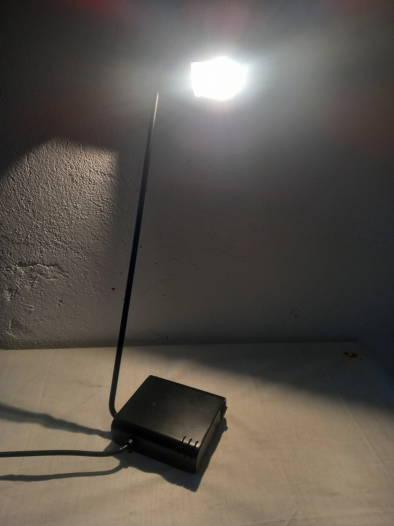 Lampada da tavolo in metallo laccato nero di Lami Progetti, anni '80 10