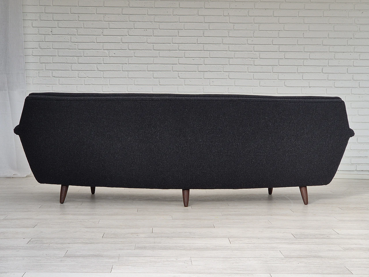 Grey sofa by Georg Thams for Vejen Polstermøbelfabrik, 1960s 9