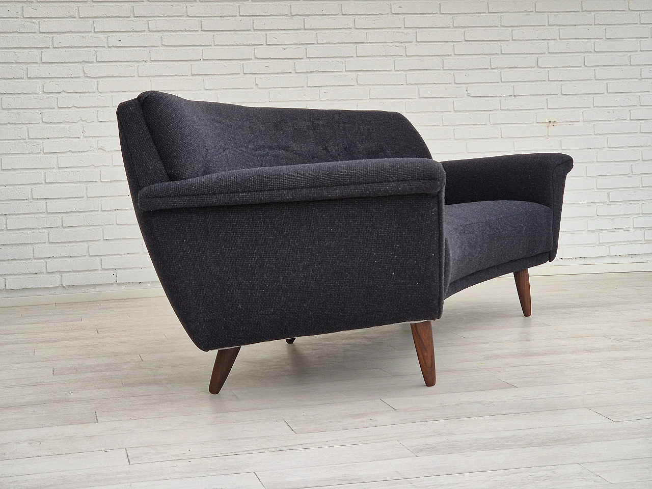 Grey sofa by Georg Thams for Vejen Polstermøbelfabrik, 1960s 12