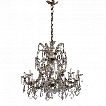 10-light chandelier with necklaces and glass pendants