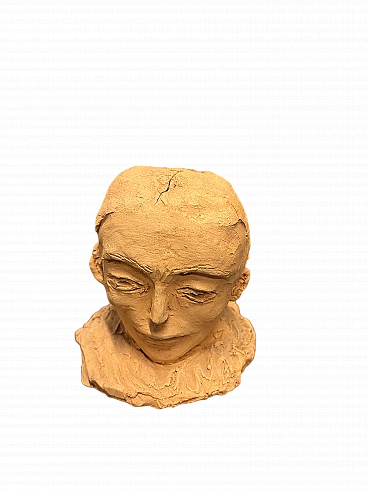 Clay head sculpture