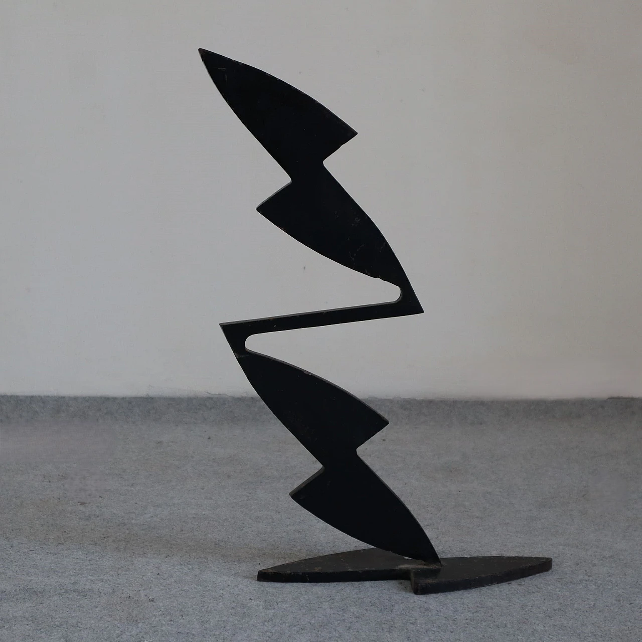 Black iron sculpture, 1980s 1