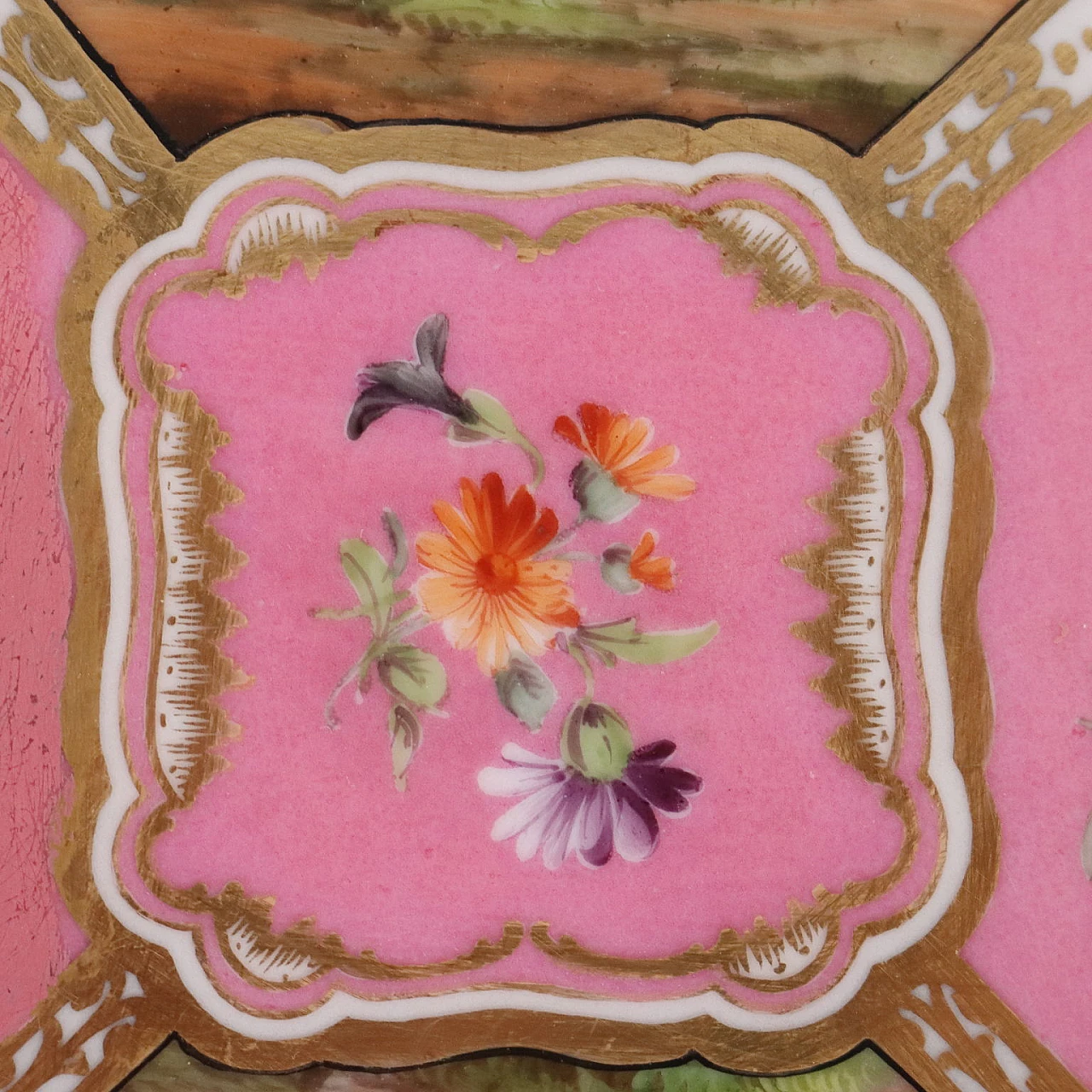 Hand painted KPM porcelain bowl with floral motifs, 19th century 4