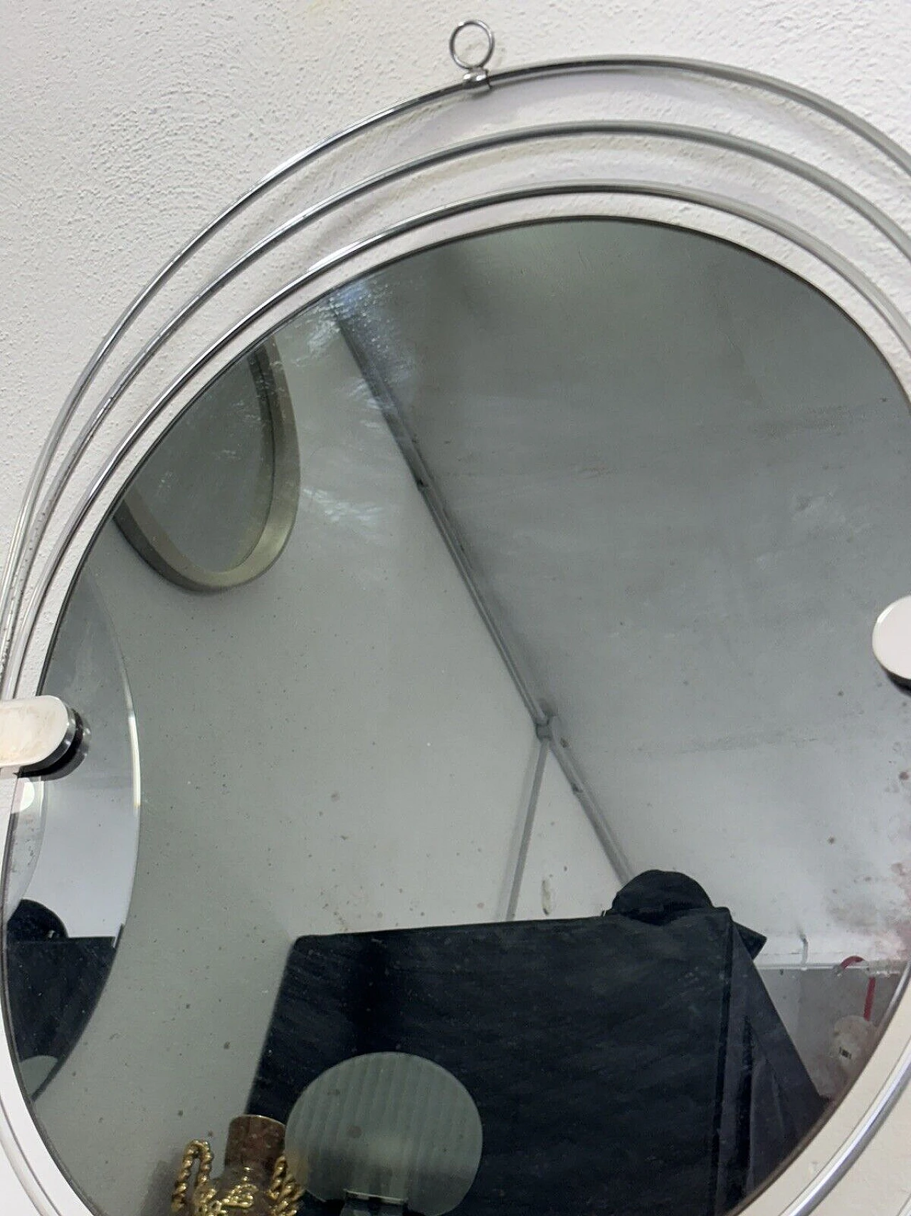 Specchio ovale in acciaio e vetro fumé di Gaetano Sciolari, anni '70 6