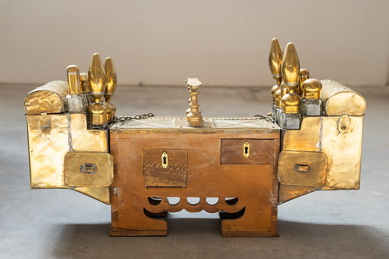 Wooden and brass shoe polisher, 1970s 1