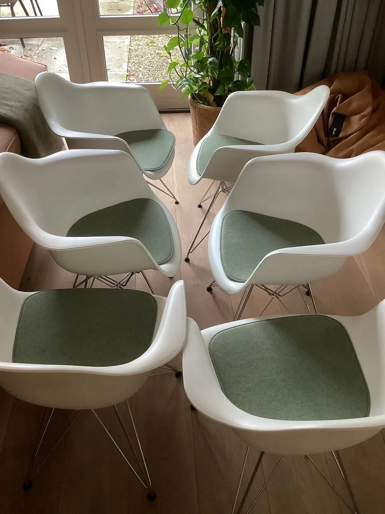 6 Dar chairs & green cushions by C. & R. Eames for Vitra, 2009 8