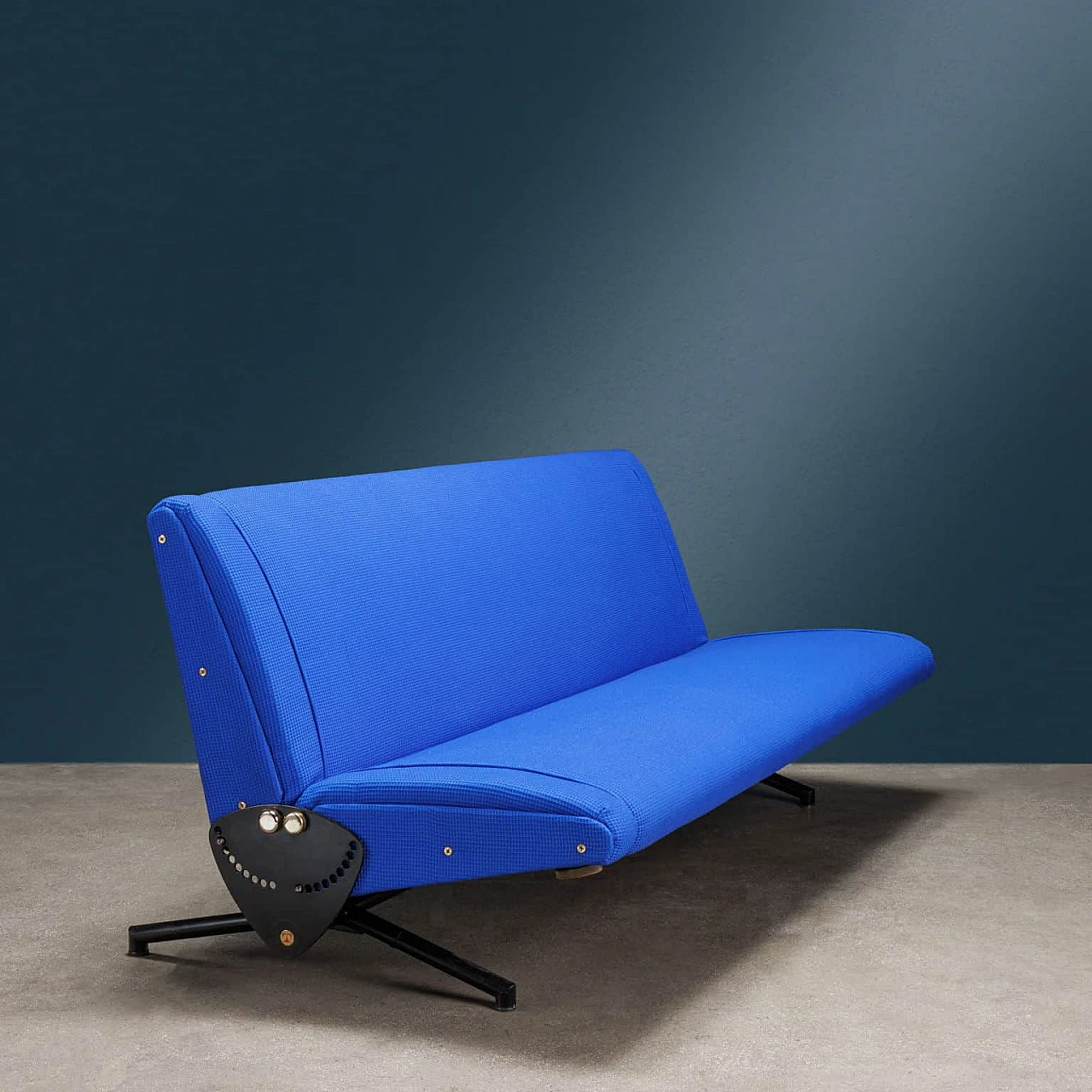 D70 sofa in metal and blue fabric by Osvaldo Borsani for Tecno, 1954 7