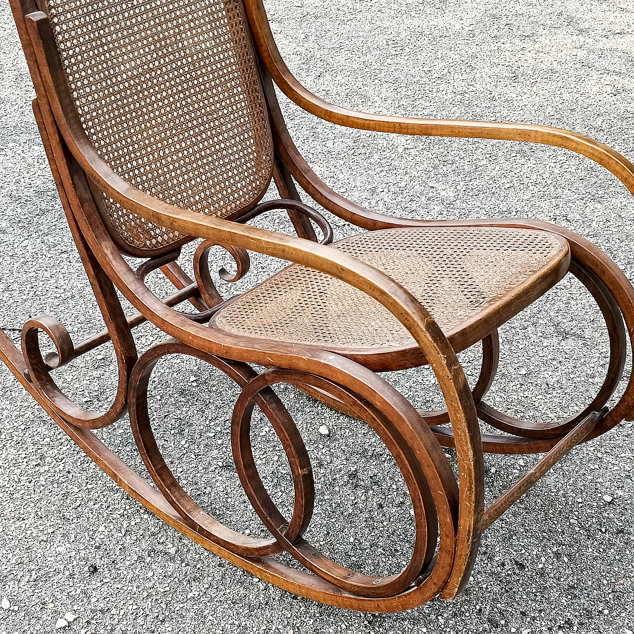 Bent wood and wicker rocking chair by Thonet 6