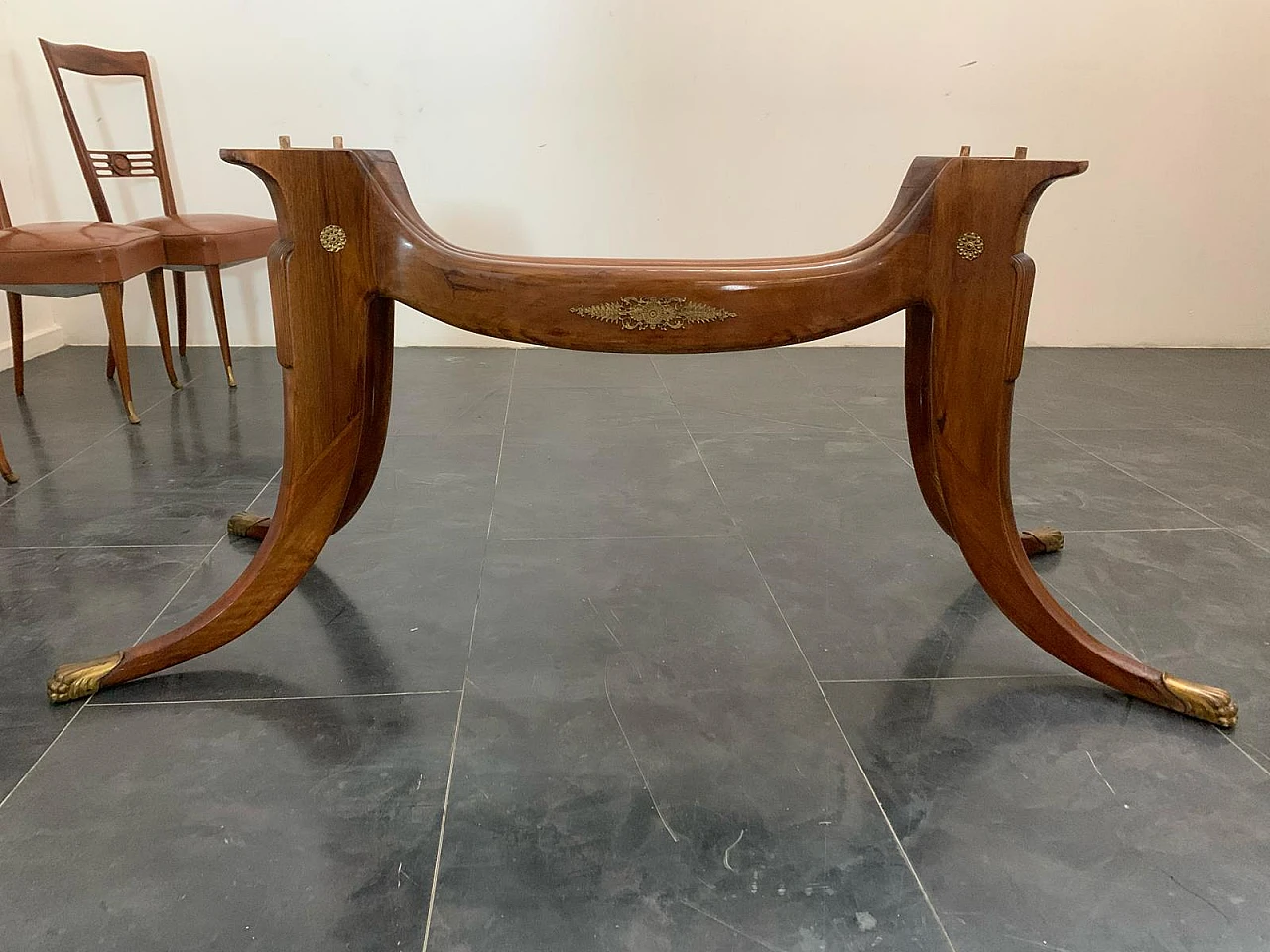 Sabre-legged table by Paolo Buffa, 1950s 9