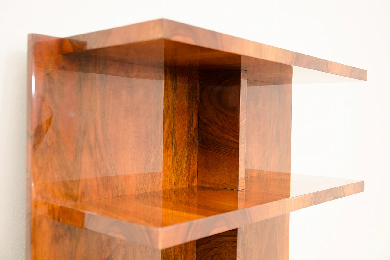 Libreria pensile cecoslovacca in noce, anni '30 15