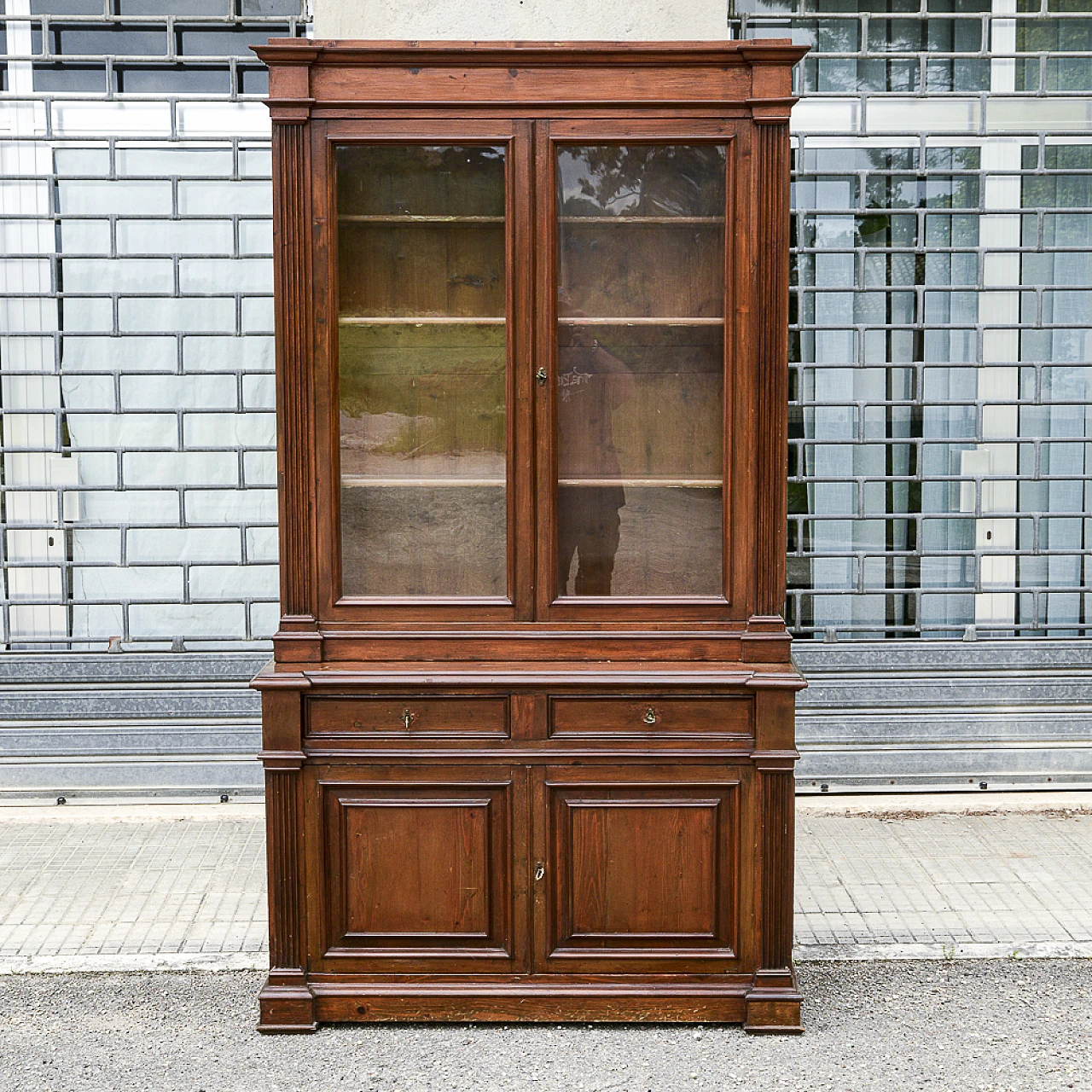 Solid spruce sideboard with display case, 19th century 1