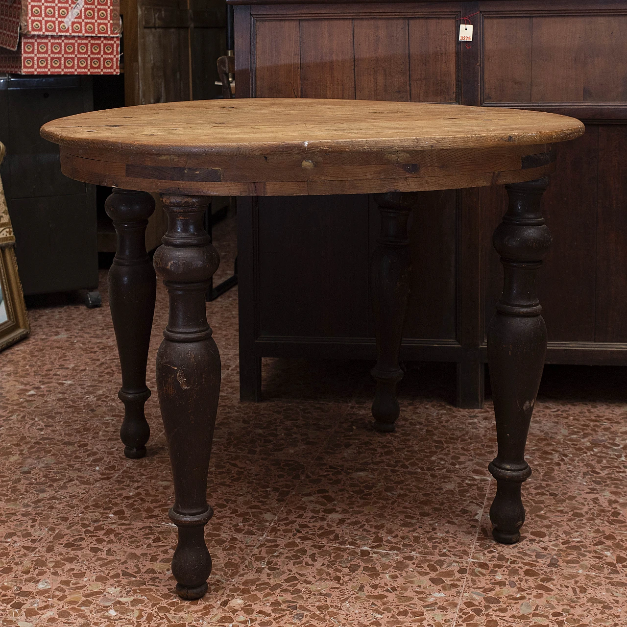 Extendable table with solid spruce top, mid-19th century 4