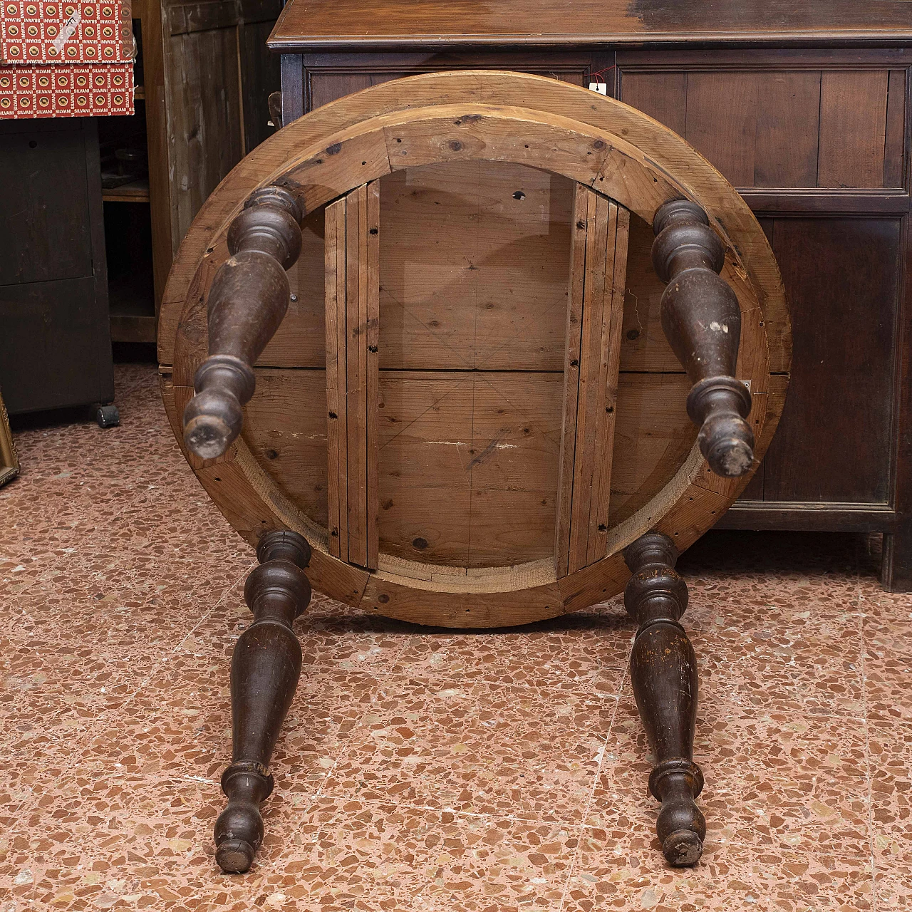 Extendable table with solid spruce top, mid-19th century 7