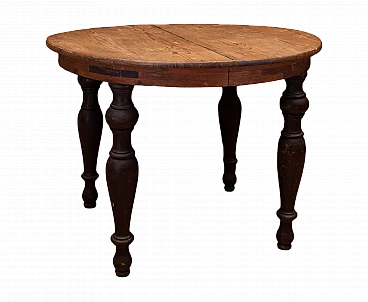 Extendable table with solid spruce top, mid-19th century