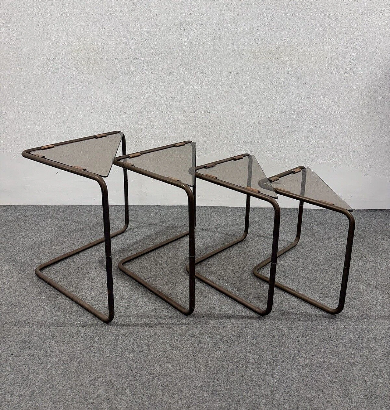 4 Modular coffee tables in metal and smoked crystal, 1960s 1