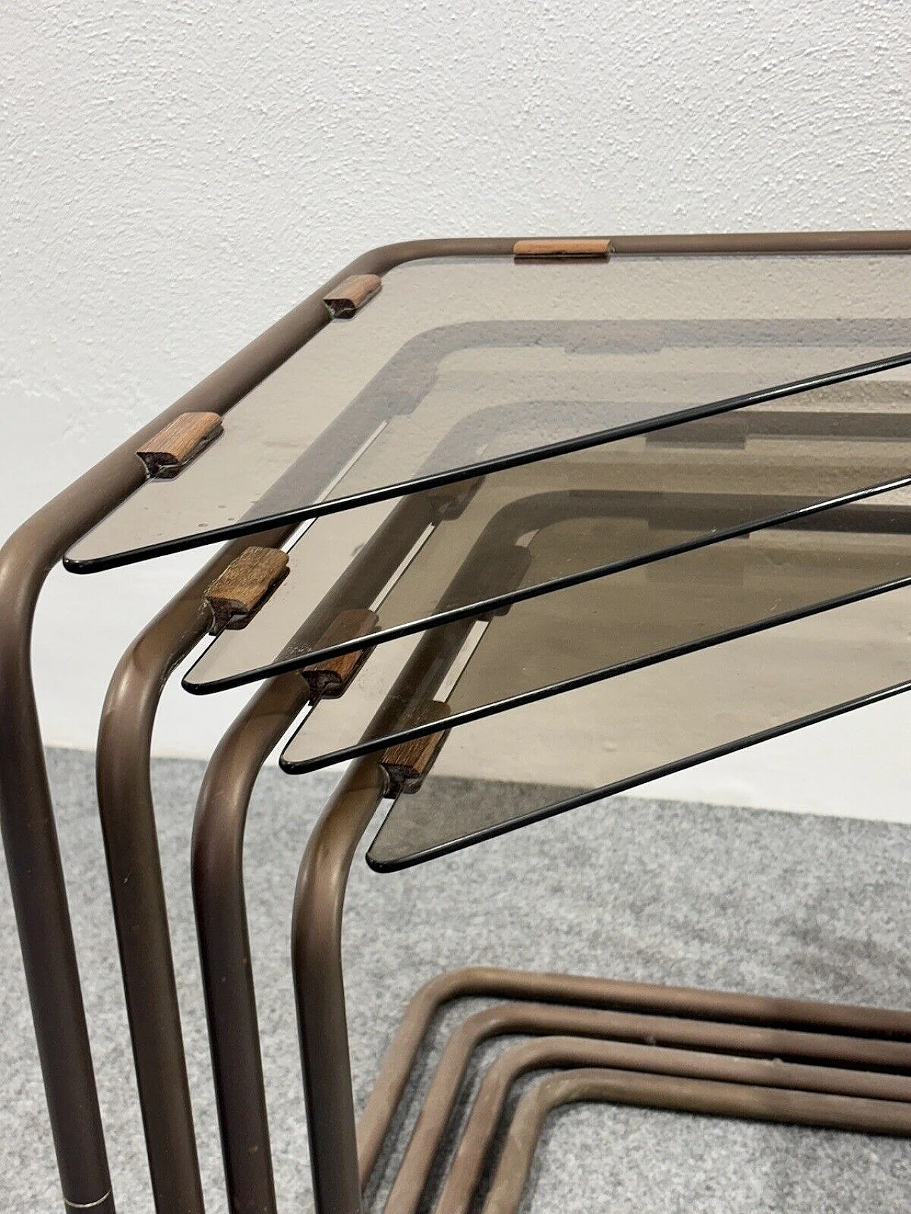4 Modular coffee tables in metal and smoked crystal, 1960s 7