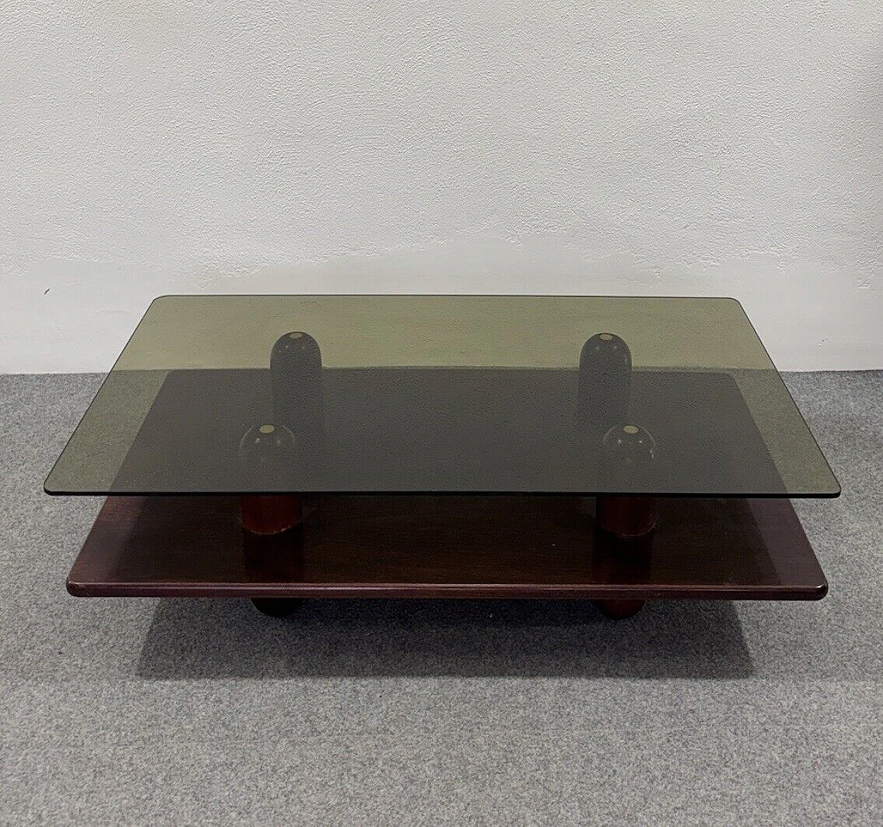 Wood and ochre glass coffee table with double shelf, 1960s 5