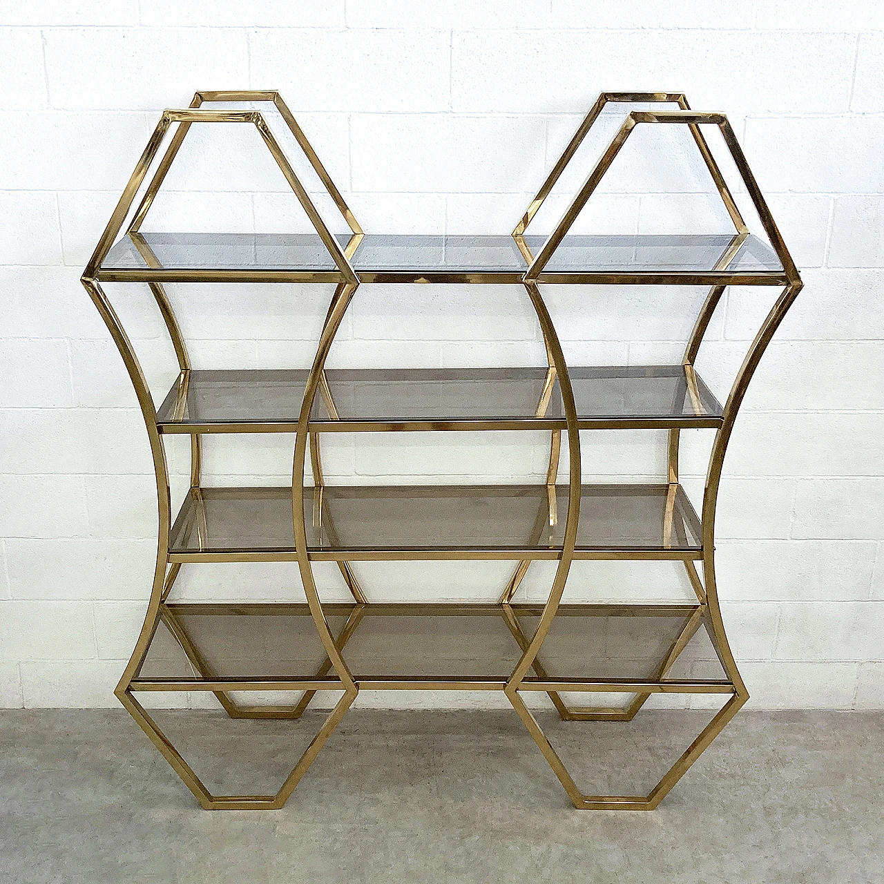 Gilded brass and smoked glass bookcase, 1960s 1
