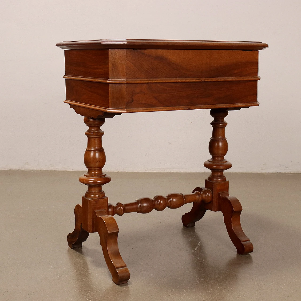 Walnut and cherry wood side table with drawers, 19th century 7