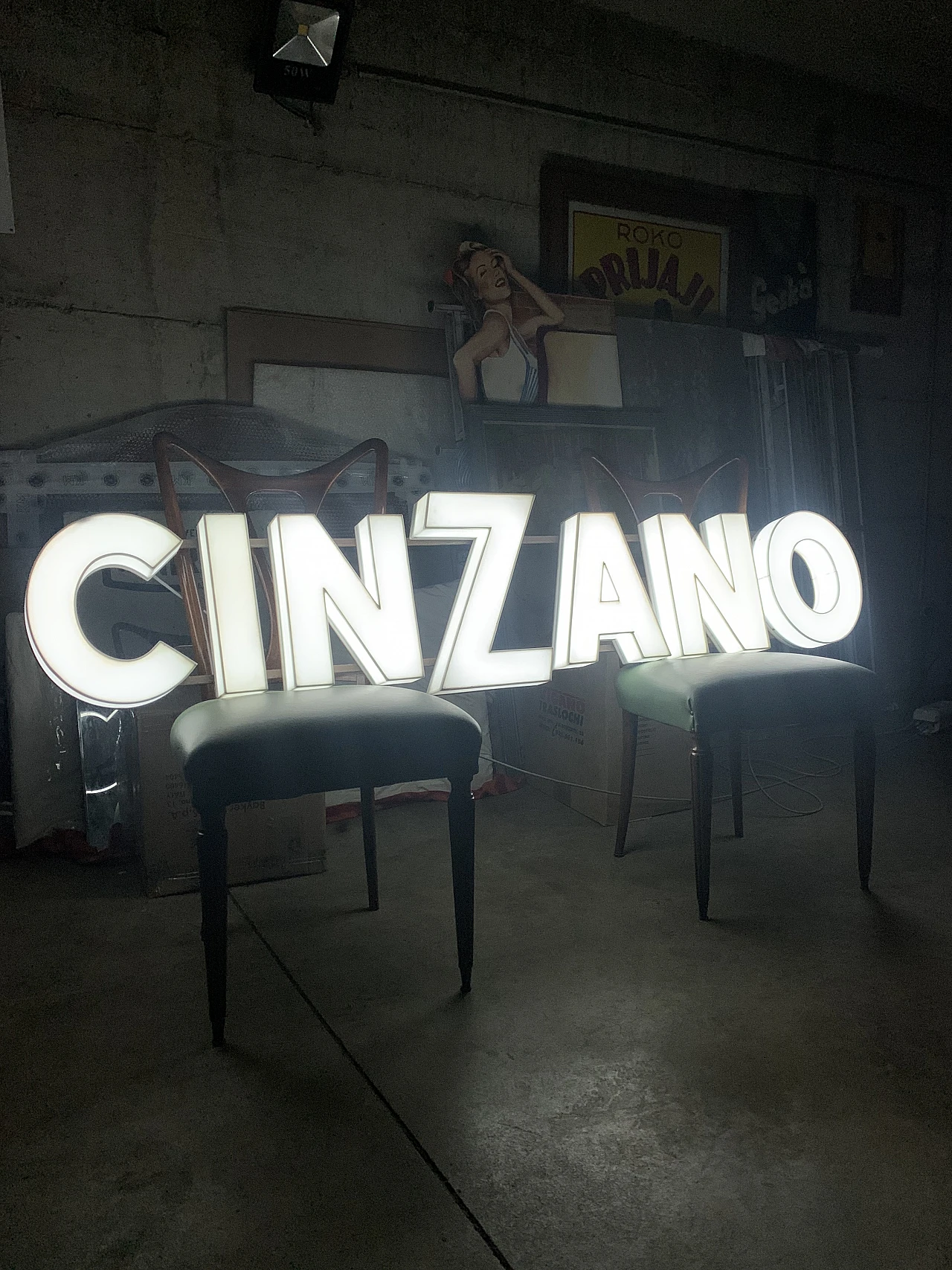Insegna luminosa Cinzano, anni '70 2